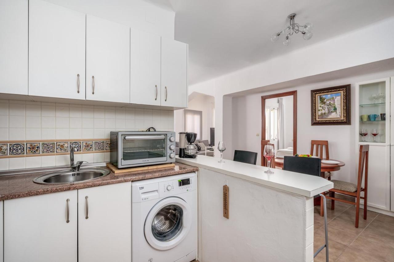 Ferienwohnung Spacious Flat In The Heart Of Torremolinos Ref 39 Exterior foto