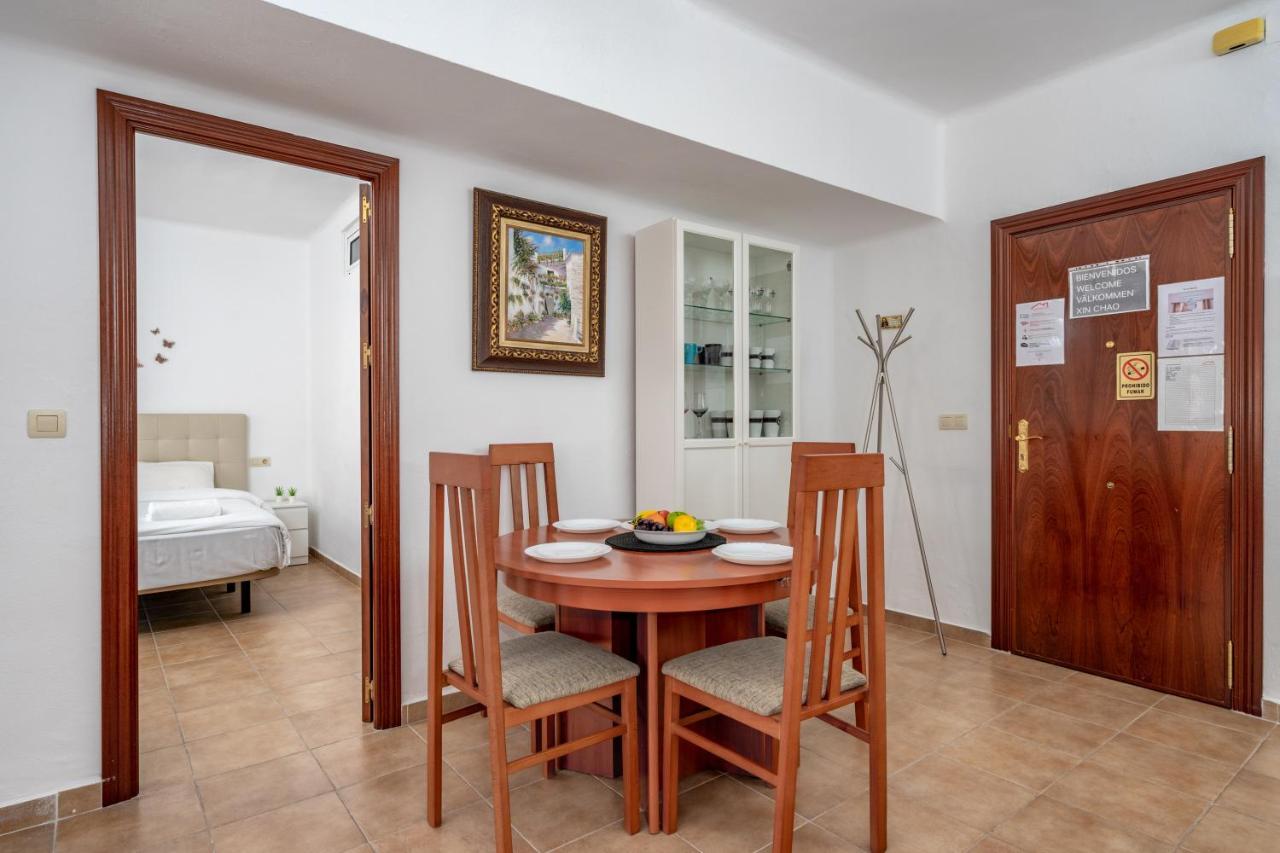 Ferienwohnung Spacious Flat In The Heart Of Torremolinos Ref 39 Exterior foto