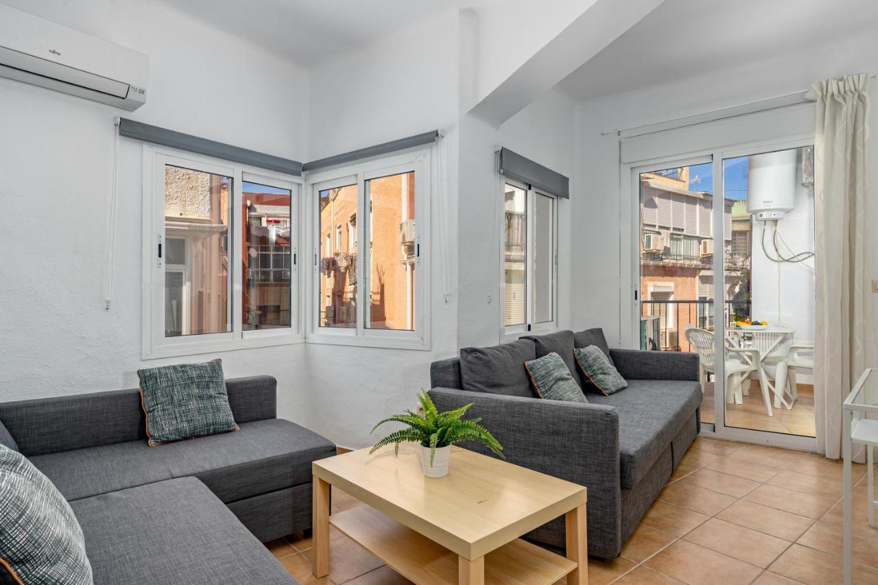 Ferienwohnung Spacious Flat In The Heart Of Torremolinos Ref 39 Exterior foto